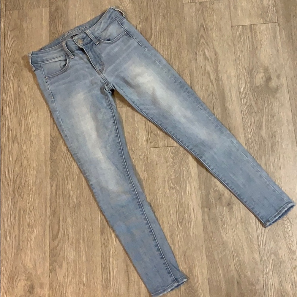Light wash jeans